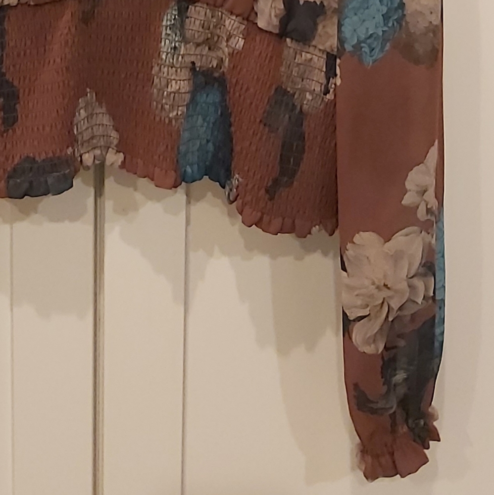 ARITZIA Wilfred Wistful Floral Top - Picture 7 of 11